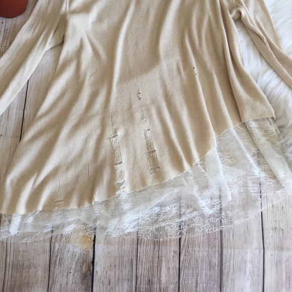 Free People | Distressed Asymmetrical Cream Blouse - Picture 3 of 7